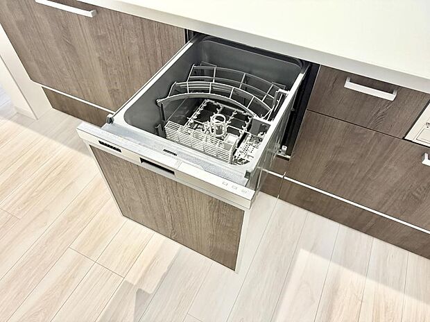 【食洗機】■食後の片づけも食洗器があれば時短に。ご家族との時間を増やせます