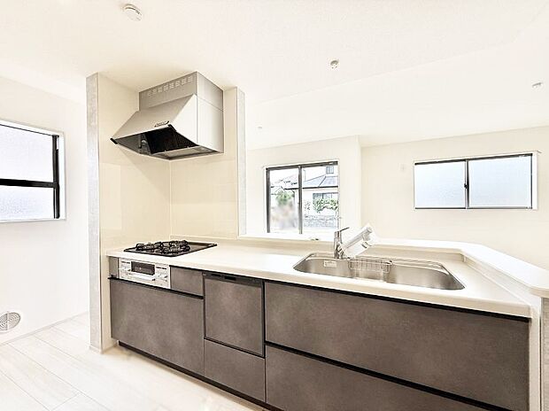 【ダイニングキッチン】■家族とつながる、コミュニケーションの場