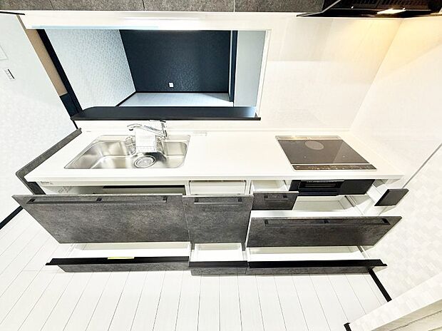 【キッチン】■家族の絆を深める、温もりのあるキッチン