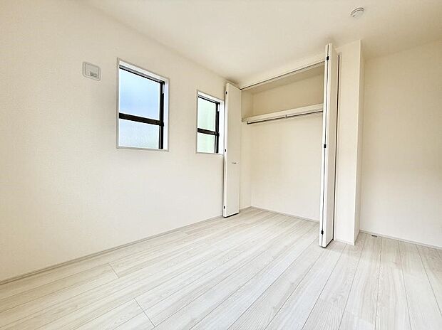 【寝室】■快適な環境で、日常の疲れを癒せる空間