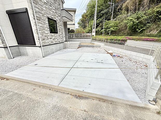 【駐車場】■毎日の駐車が快適に