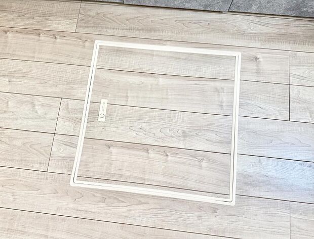 【床下収納】■日用品やストックに便利な床下収納