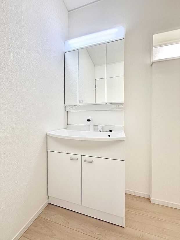 【洗面台・洗面所】■清潔感があり、気持ちよく使えます