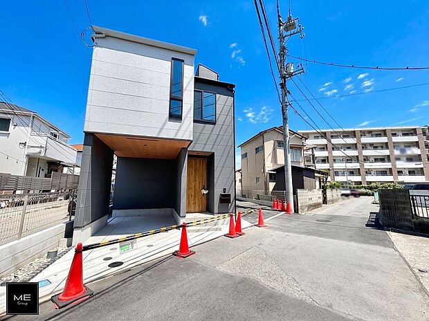 【前面道路含む現地写真】■家族とのお出かけが楽しくなる環境です