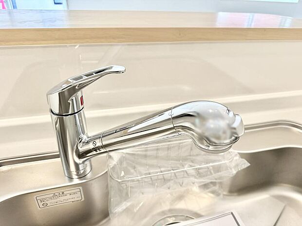 【浄水器】■清潔でおいしい水を手軽に供給してくれます