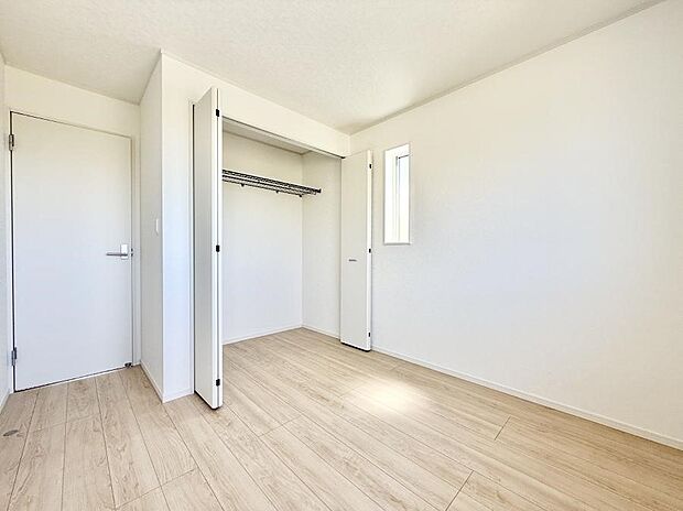 【子供部屋】1号棟  ■プライベート空間として静かで落ち着いた環境を提供してくれます