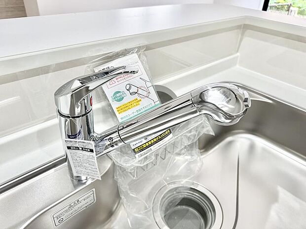 【浄水器】■清潔でおいしい水を手軽に供給してくれます