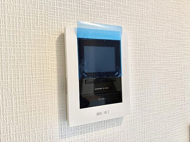 【TVモニター付インターフォン】■訪問者を確認できて安心感が増します