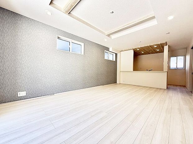 【ダイニング】1号棟 ■温もりを感じる、居心地のいいリビング