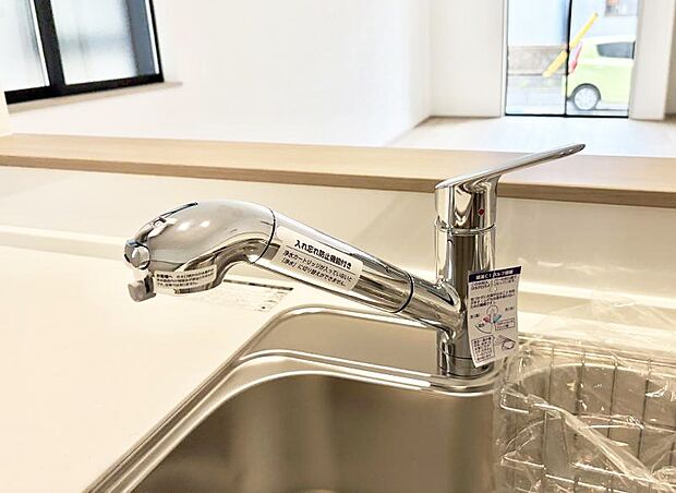 【浄水器】■不純物をしっかり除去して安心して飲めます