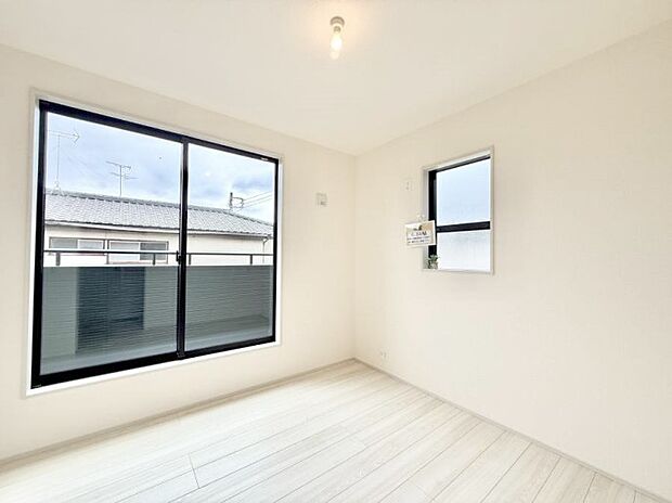 【リビング以外の居室】1号棟 ■機能的で使いやすいお部屋で毎日を快適に