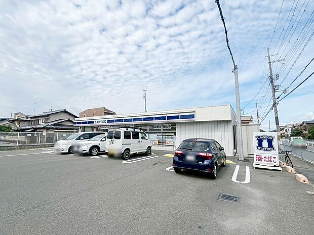 ローソン宇治小倉堀池店
