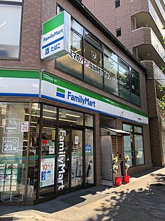 ファミリーマート四条御前店 約343ｍ(徒歩5分)