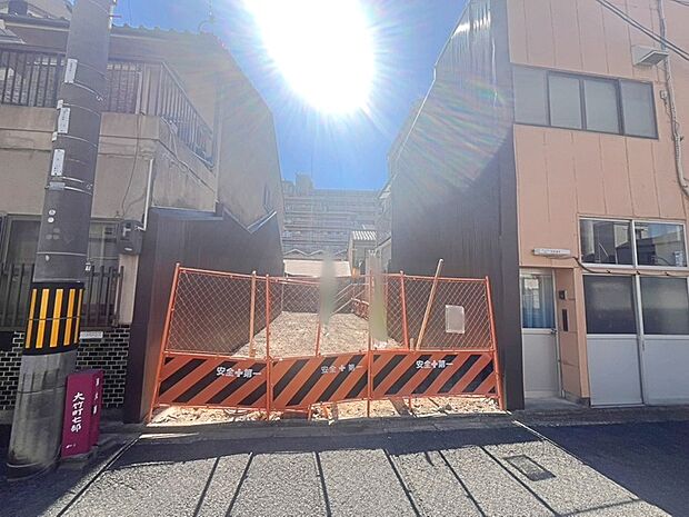 【【現地写真】】■実際の立地や周辺環境、日当たりや前道の様子などは、現地でこそわかるポイントが沢山あります。写真や図面だけでは伝わらない雰囲気を、ぜひ現地で一緒に確認してみませんか。現地（2026年5月）撮影
