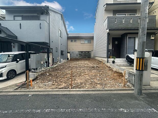 【【現地写真】】■現地はもちろん、スーパー・コンビニ・ドラッグストア・小学校・中学校などの位置確認も一緒にご案内させていただきますので、お気軽にお問い合わせくださいませ。現地(2026年6月)撮影