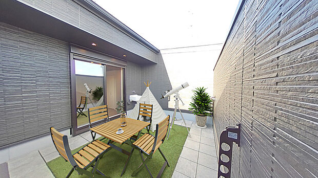 【屋上テラス】スロップシンク付でプール遊びもできます!※家具・小物は全てCGイメージです。
(2025年10月)撮影