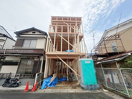 【現地】