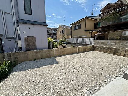 【1・2号地；南庭】