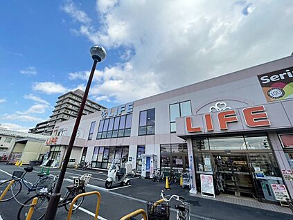 ライフ梅津店 約963ｍ(徒歩13分)