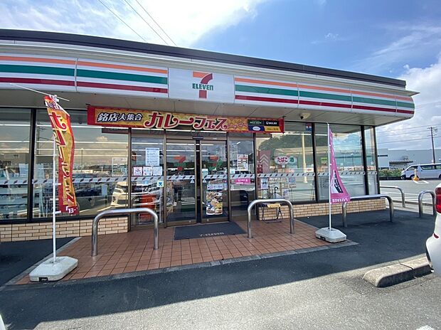 セブンイレブン 森町中川店(約2,000m)