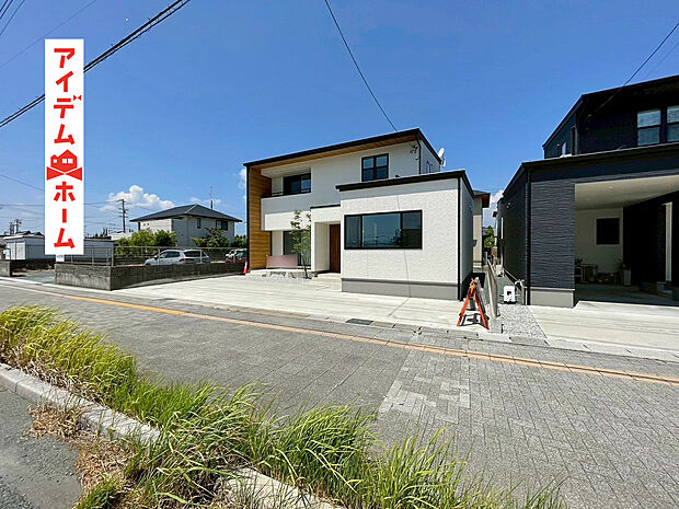 【西棟 外観写真】当日の案内も可能です♪
お気軽にお問い合わせください!