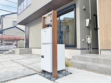 ２号棟　宅配ボックス