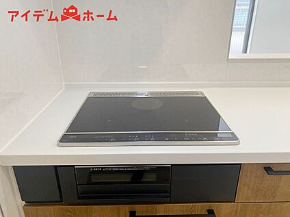 １号棟　防犯シャッター