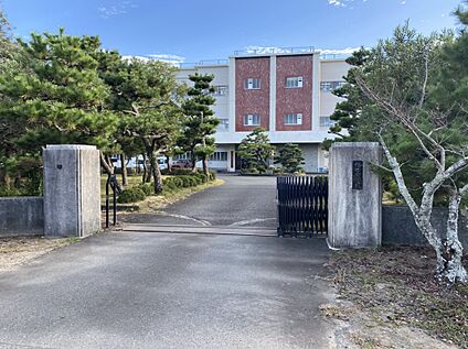 磐田市立福田中学校 980ｍ(徒歩13分)