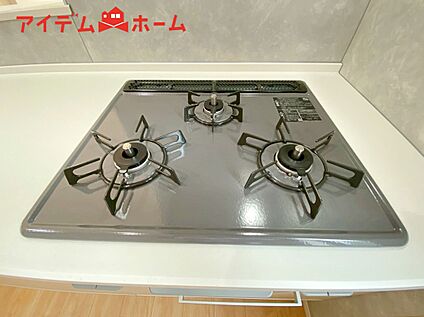 ２号棟　3口コンロ