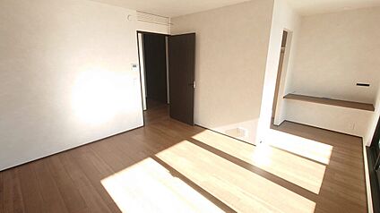 【1号地主寝室】