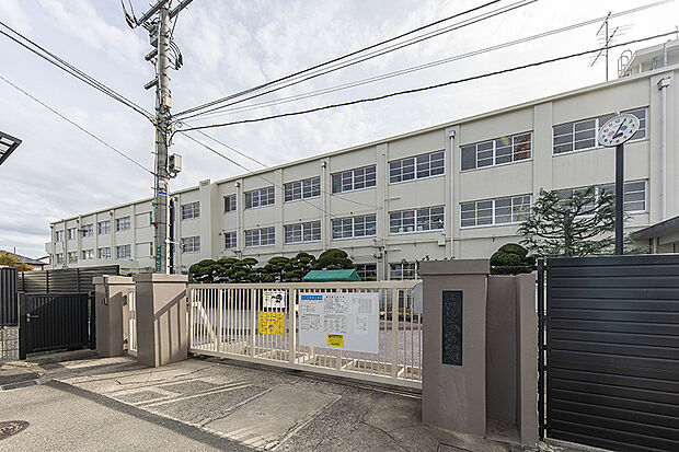 大冠小学校