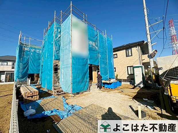 家族の“これから“を産む街で、ただいま建築中。これから新しい暮らしが生まれます。