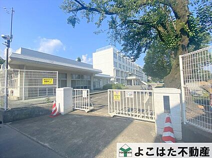 府中市立府中第三小学校 650m