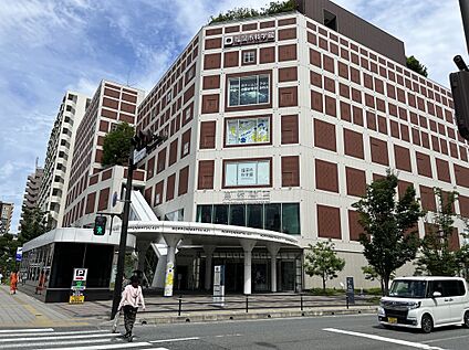 福岡市科学館 1800ｍ(徒歩25分/車10分)