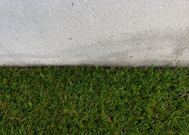 木造住宅とは土台、壁、柱など建築物の強度を支える構造体の材に木が使用されている構造を指します。構造体は建物の自重を支えるだけではなく風圧や水圧、積裁荷重などあらゆる衝撃に耐えるための基礎です。