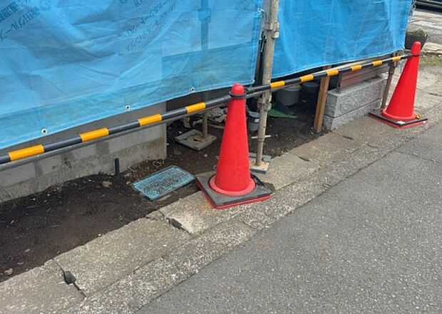 家族でのBBQを行うのであれば3坪程度の広さがあればよいでしょう。ガーデニングや家庭菜園を楽しむ際は、手入れが行き届く範囲にすると安心です。また、庭のある方角や接道が気になる方は事前に確認しましょう。