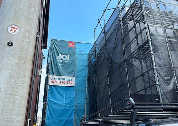 現地をご見学に行く際は、道路の幅や周辺の交通量、施設などをご確認頂くことをおすすめします!ある程度イメージをつけたいという場合は、同売主の施工事例や完成パースもお見せします。
