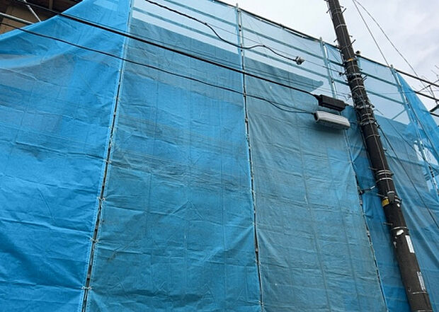 ついに完成致しました!現地をご見学に行く際は、道路の幅や周辺の交通量、施設などをご確認頂くことをおすすめします!物件の流れが早いため、内見をしたい方はお早めに当社営業までお問い合わせ頂きご予約下さい!