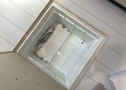 キッチン床下収納