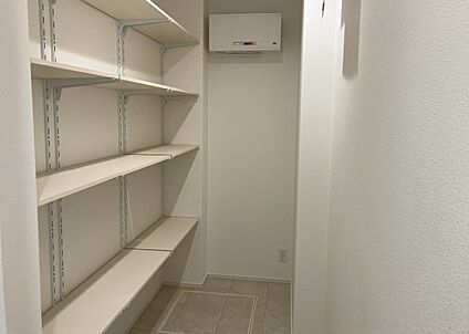 キッチン床下収納