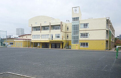 第七小学校 118m(徒歩2分)