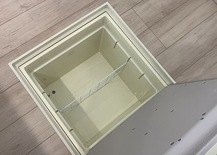 キッチン床下収納