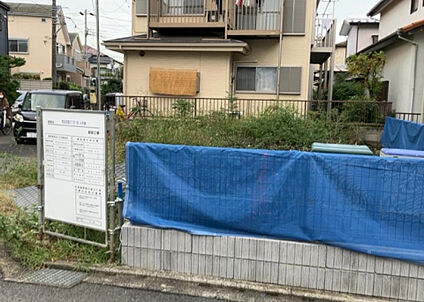 前面道路含む現地写真_3