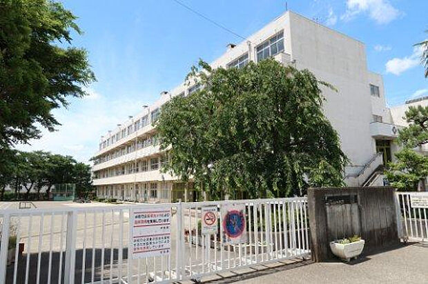 相模原市宮上小学校(約1,112m)