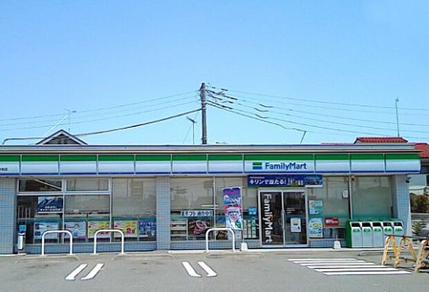 ファミリーマート 座間栗原中央店(約736m)