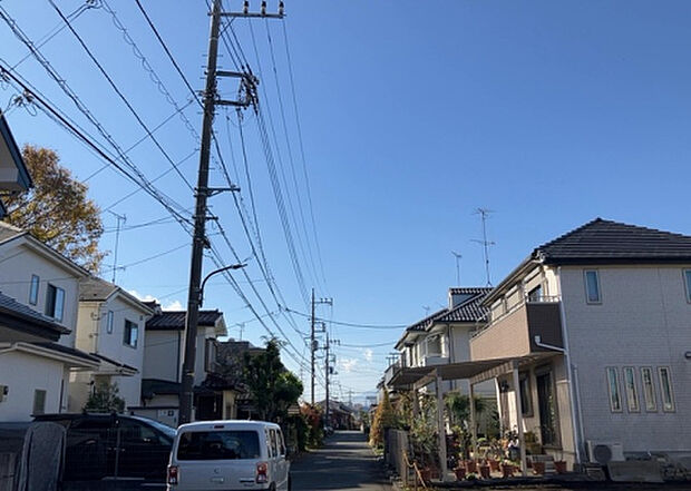 【物件からの展望_3】田園風景が味わえる土地に住みたい!海や山の見える自然豊かな土地に住みたい!などご要望に併せて当社営業がご提案させて頂きます。当社が抱えている数ある物件の中からお客様が納得する1件を一緒に探しましょう!