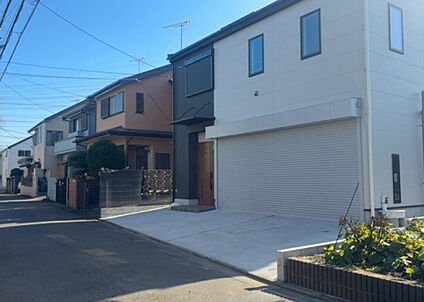 前面道路含む現地写真_2