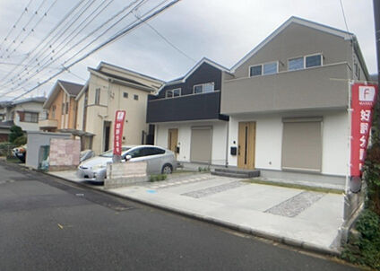 前面道路含む現地写真_2