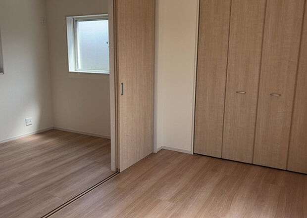 【子供部屋】子供が何人でも年齢によっては、受験時にしっかり壁のある個室があった方が良い場合もあります。難しい問題ですが、兄弟の人数や、性別や年齢差によって状況が異なりますので、数年後のこともしっかり考えましょう。