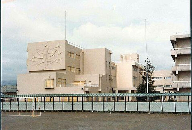 睦合中学校(約383m)